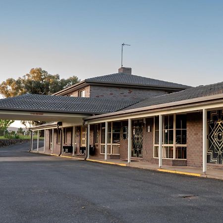 Tumut Valley Motel Pet Friendly Ngoại thất bức ảnh