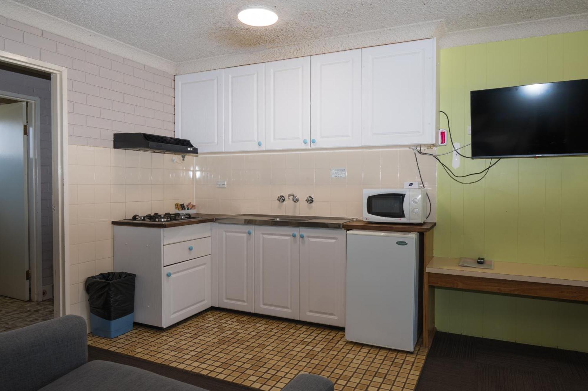 Tumut Valley Motel Pet Friendly Ngoại thất bức ảnh