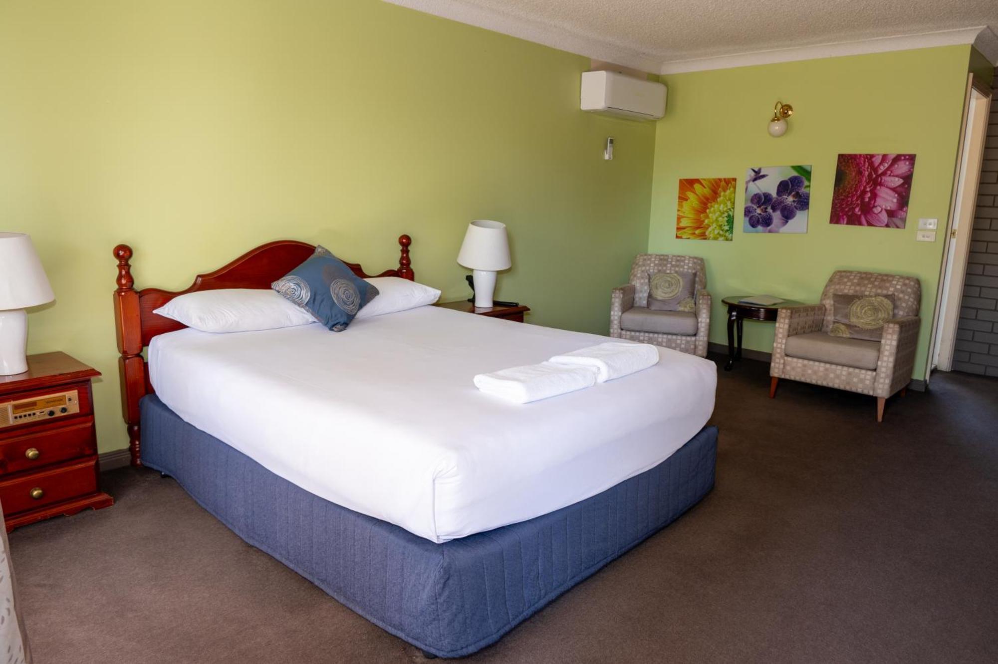 Tumut Valley Motel Pet Friendly Ngoại thất bức ảnh