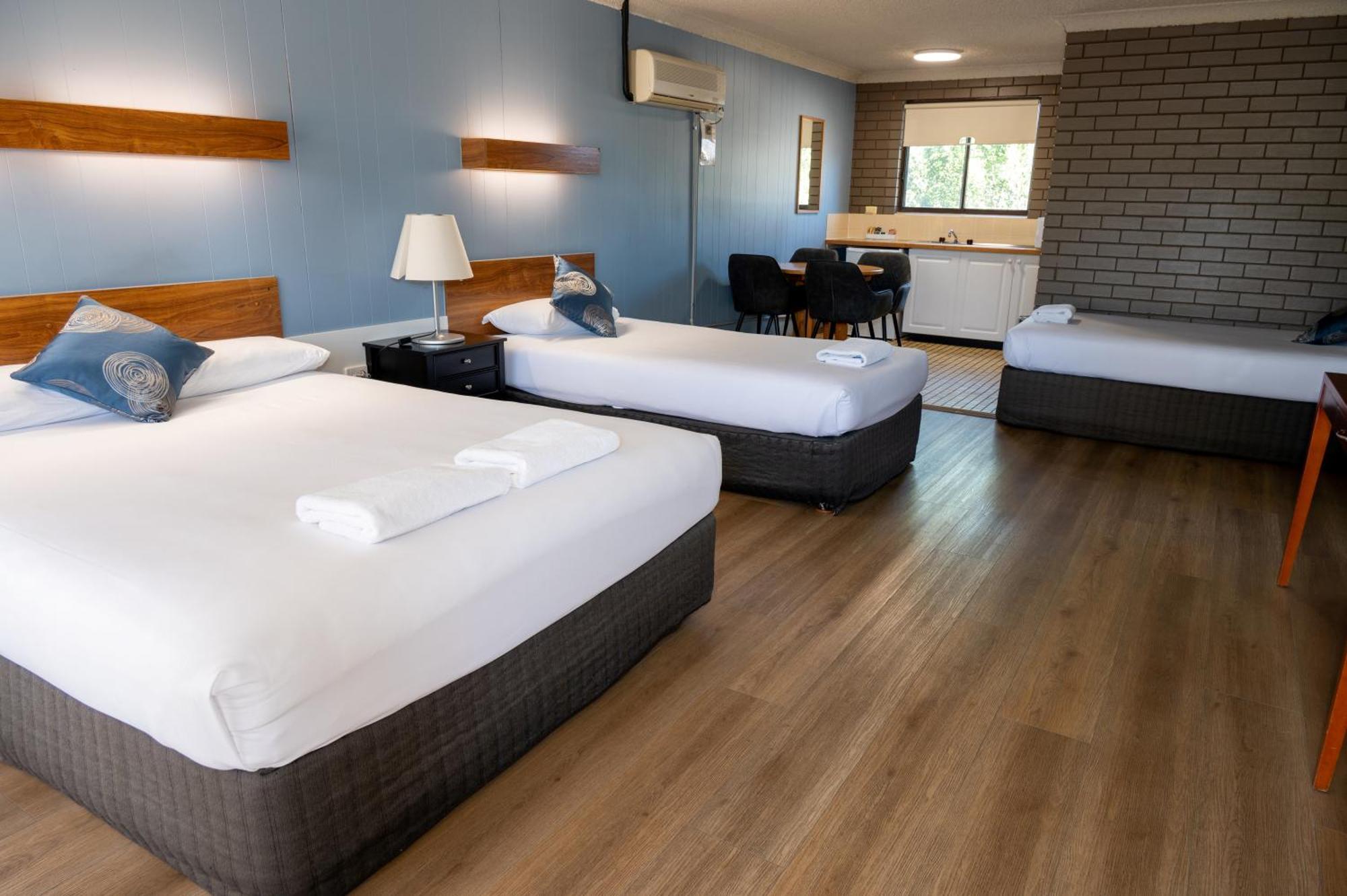 Tumut Valley Motel Pet Friendly Ngoại thất bức ảnh