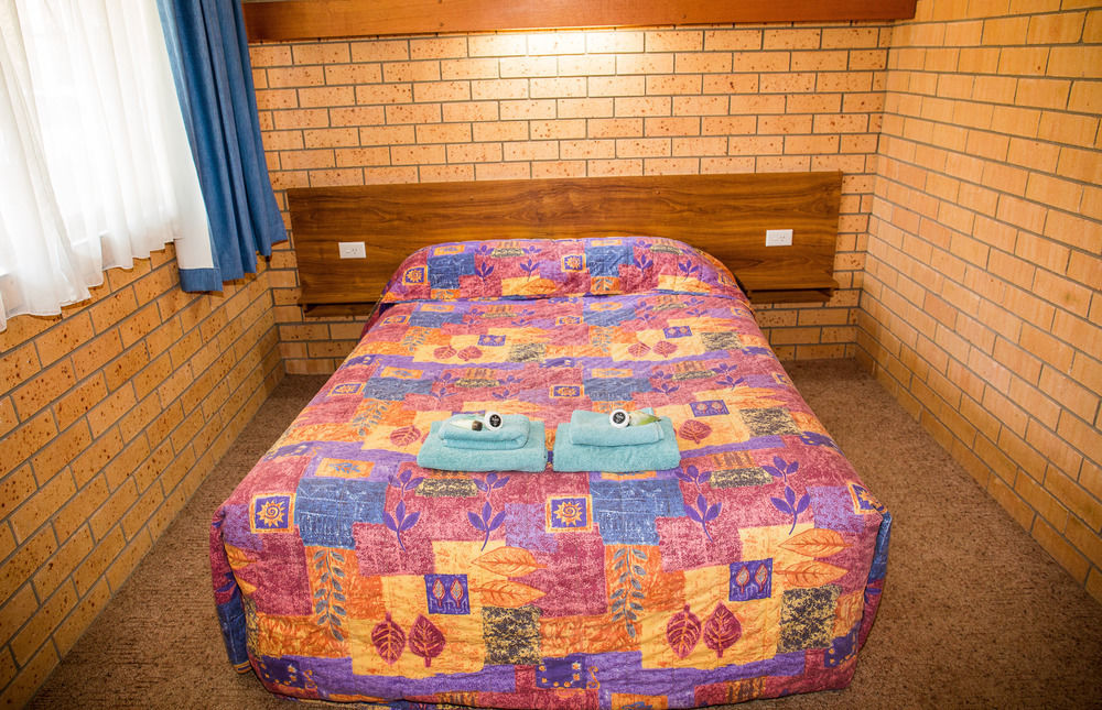 Tumut Valley Motel Pet Friendly Ngoại thất bức ảnh